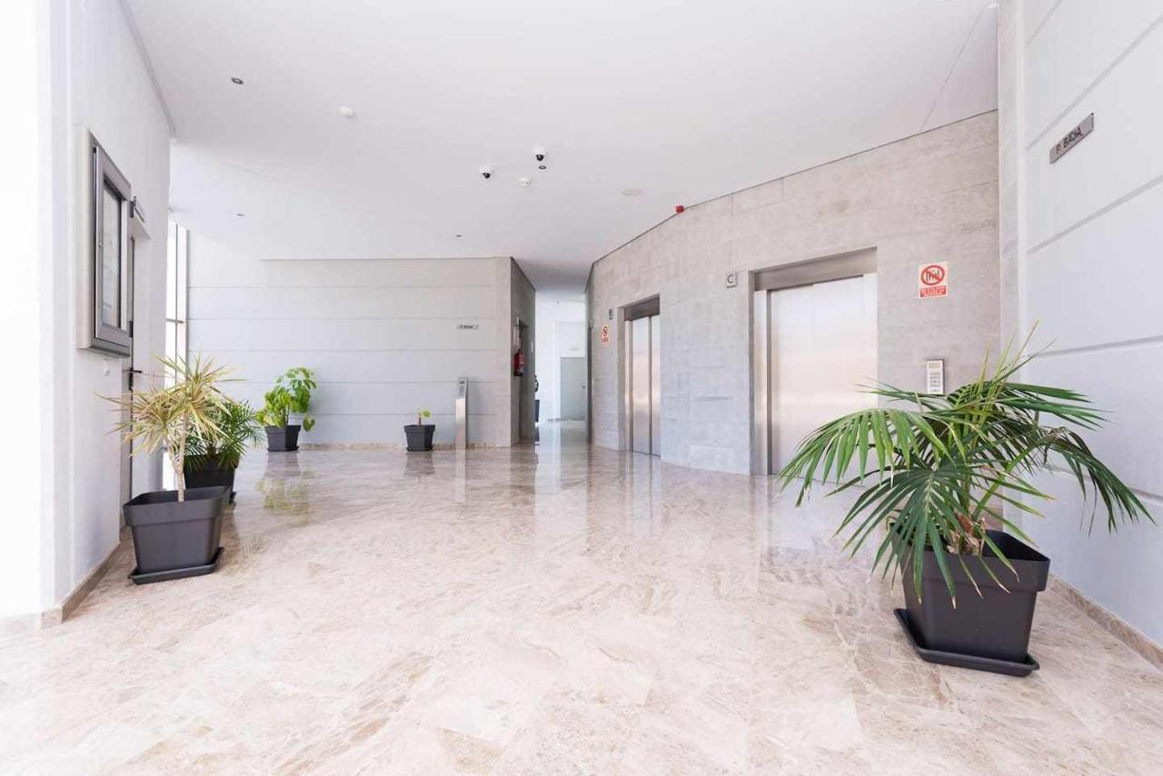 High Rise Apartment On The 39Th Floor With Private Terrace And Sea Views Benidorm Exterior foto